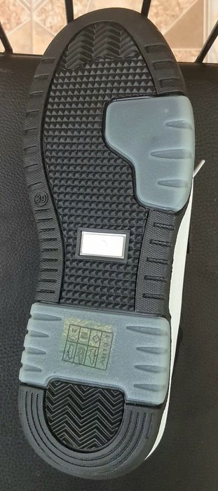 Кеды No Brand. Чёрные. 39 размер.