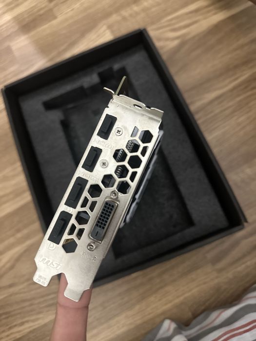 Armor. GEFOCEER: GTX1060