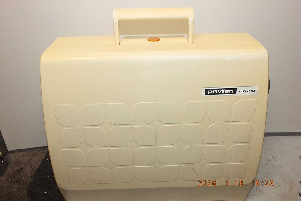 Maszyna do szycia Privileg 940 originalna japońska.