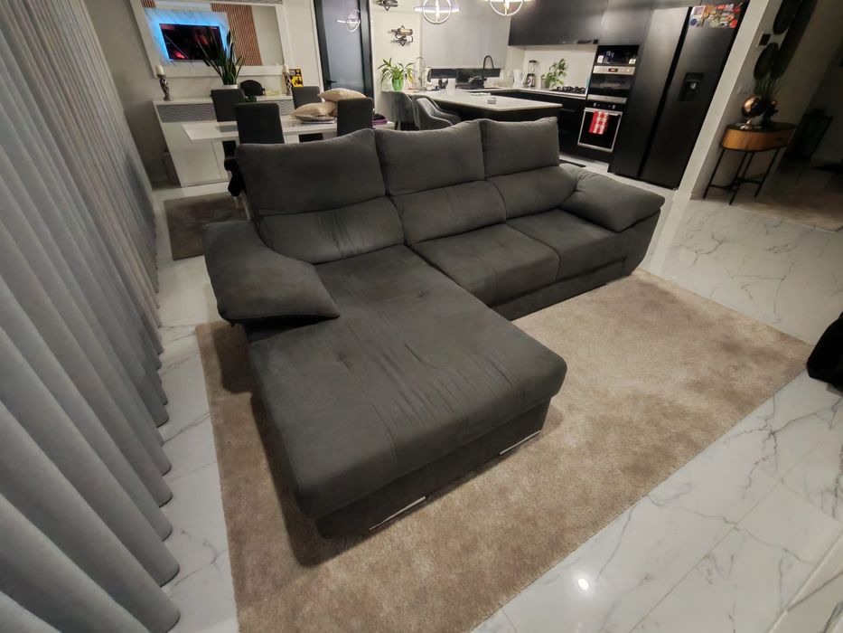 Sofa com chaise long