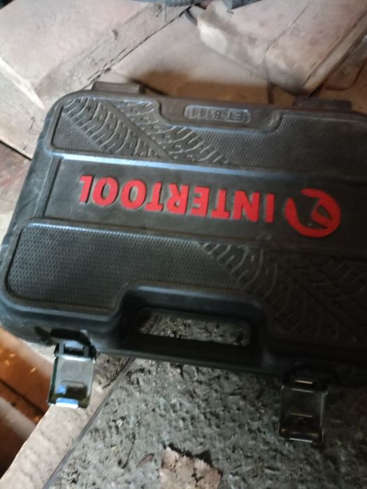 Ключі,сварка , таль ,велосипед.