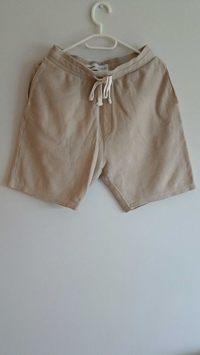 Calções de senhora da Bershka
