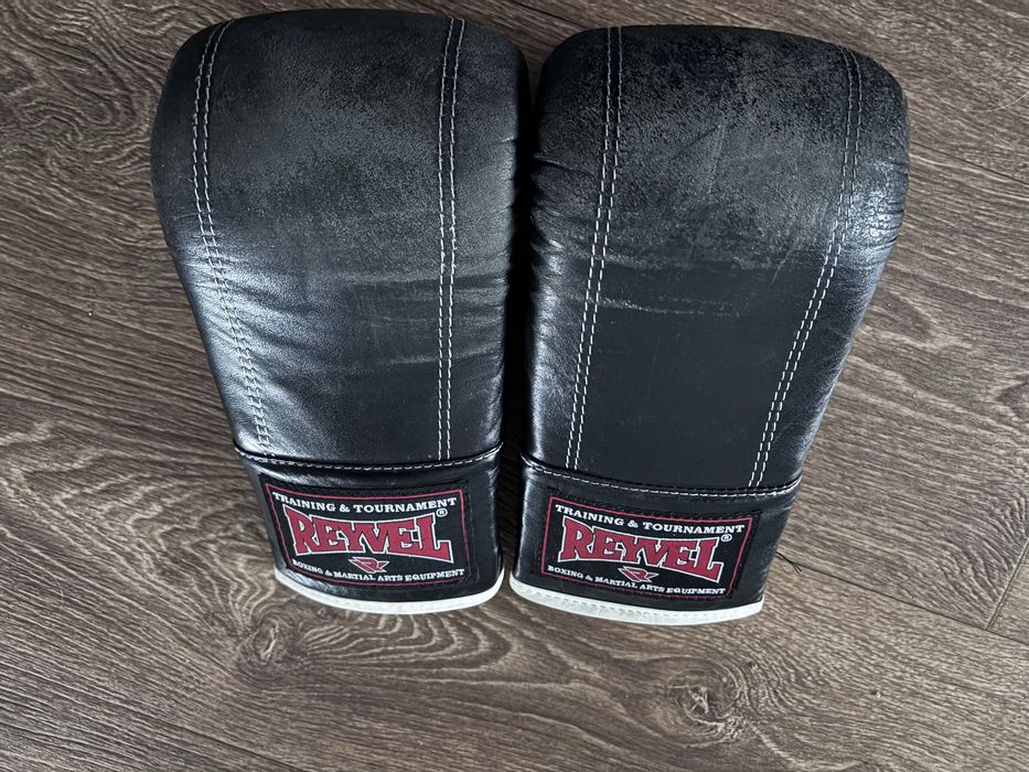 Боксерські рукавиці