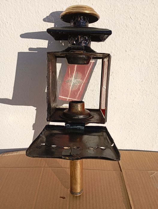 Lanterna charrete em chapa e latão