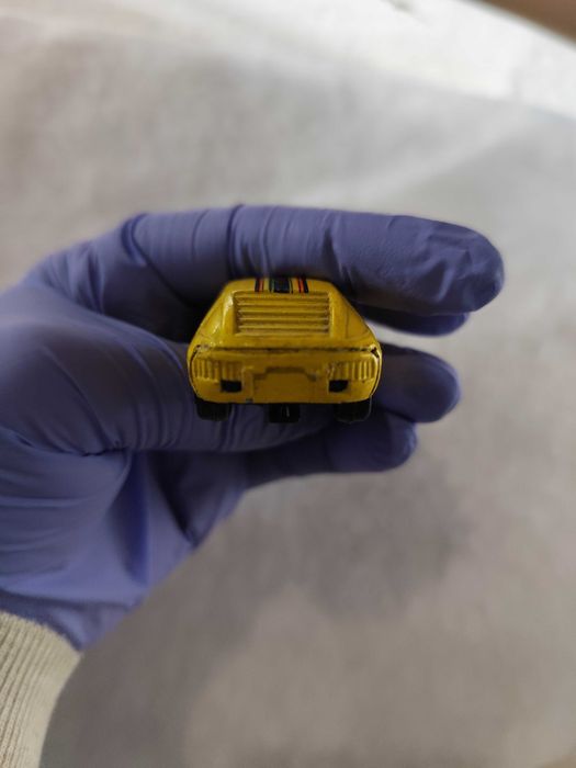 Carro coleção Porsche 928 Cobra Snake Yellow