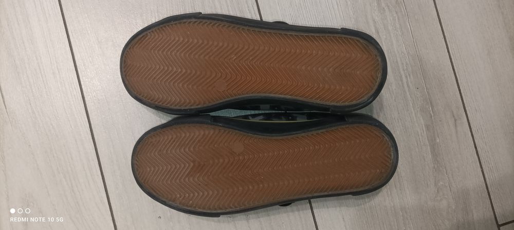 Кеди Пікачу дитячи 35 р. 22,5 см
