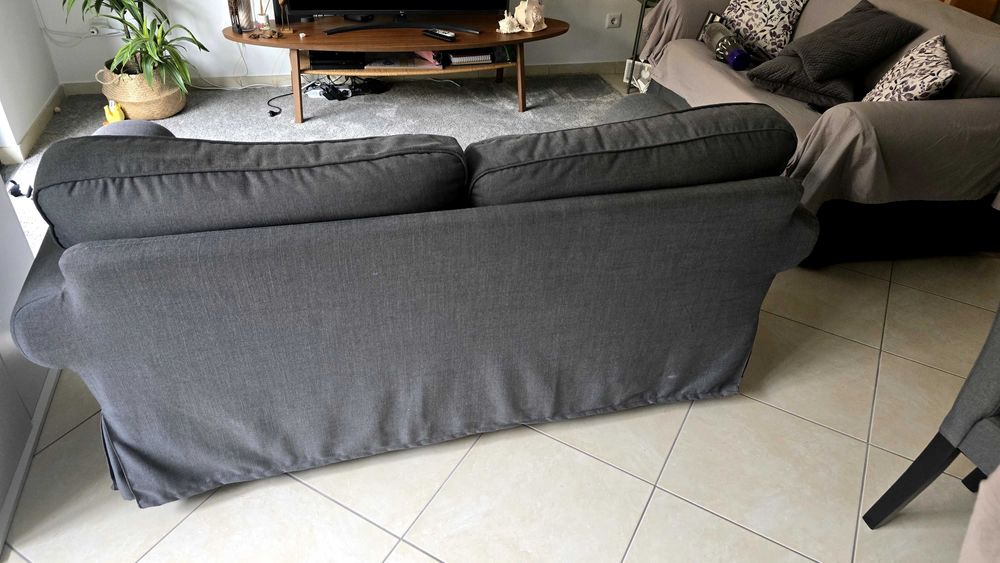 Vendo sofa de dois lugares
