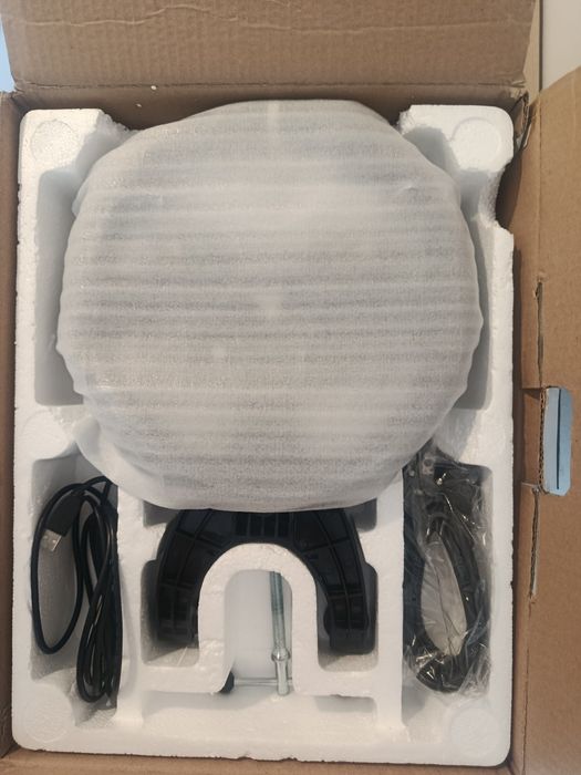 SimRacing Base+Volante Thrustmaster TS-PC + TM Leather 28 GT