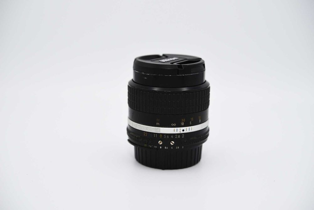 Nikon 85mm f2, AiS Nikkor do Nex, Fujifilm FX, micro 4/3