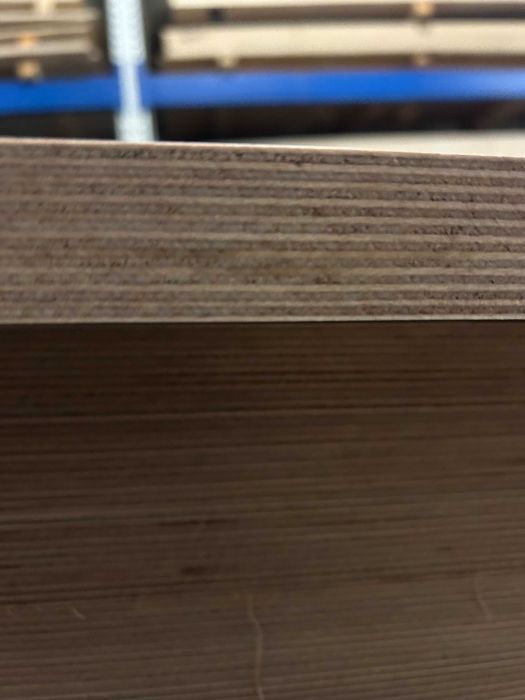 Sklejka liściasta wodoodporna 30x1270x1270 surowa brzozowa