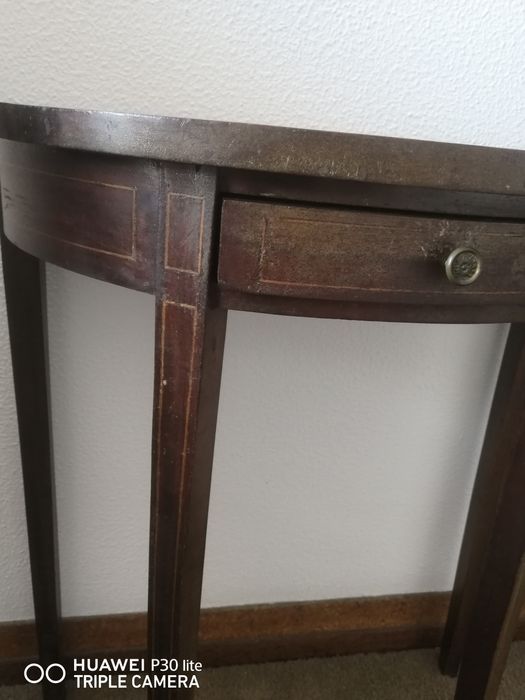 Mesinha estilo inglês