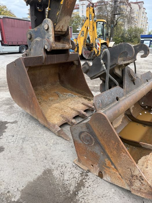 Екскаватор JCB 220 2009р.в.