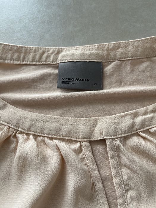 Elegancka bluzeczka rozm xs VeroModa
