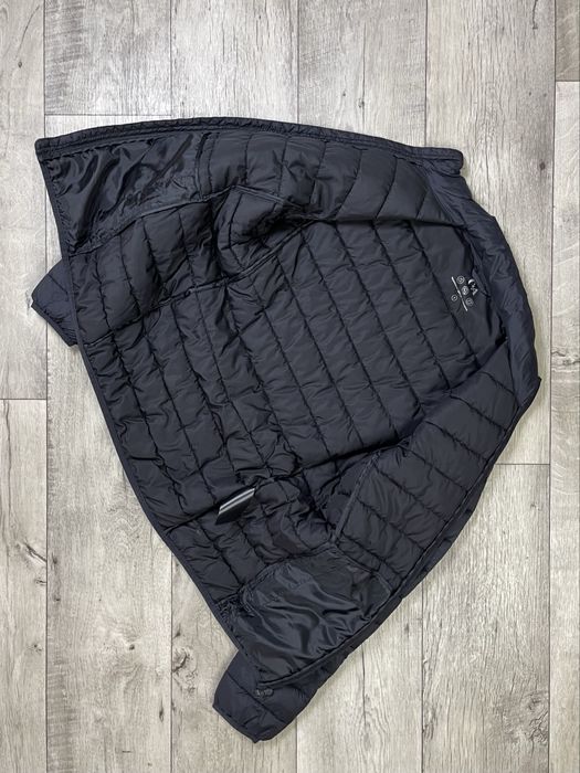 C&A куртка S размер демисезонная стеганая черная