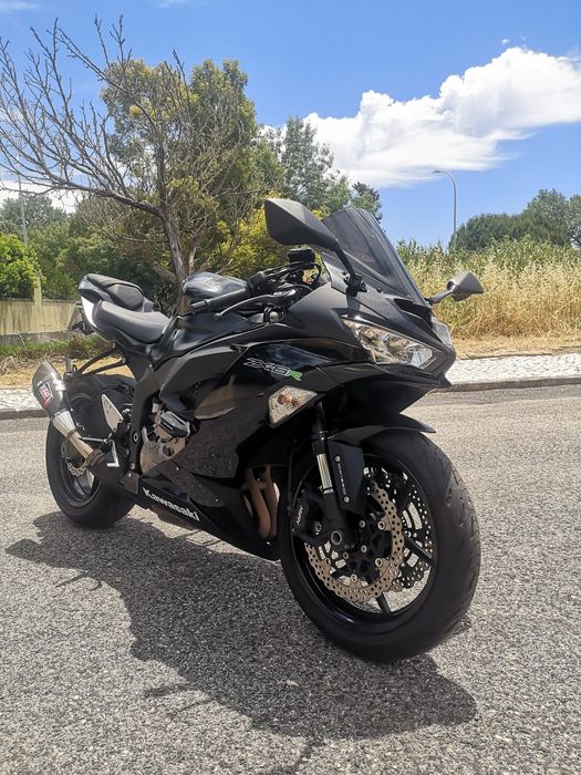 Kawasaki Ninja  ZX-6R