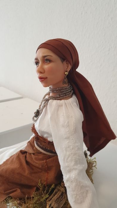 Авторська лялька з полімерної глини,  українська жінка
