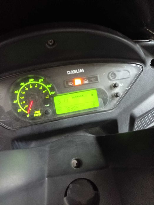 Vendo Scooter Daelim S2 125cc ou troco por carro com caixa automática