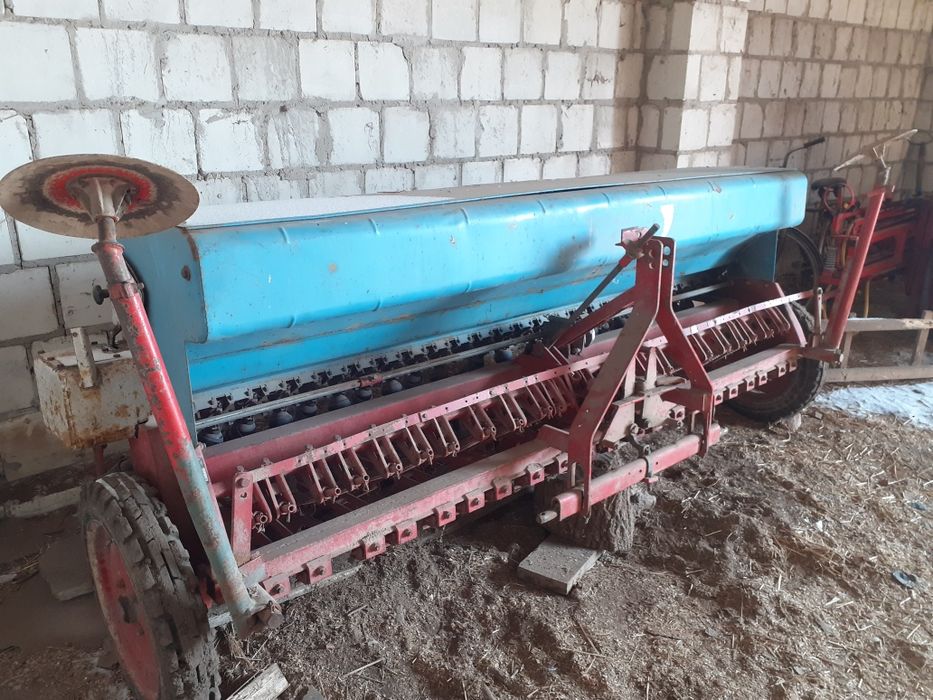 Sprzedam siewnik ISARIA 600S