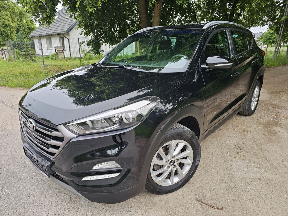 Hyundai Tucson benzyna kamera navi świeżo sprowadzony z Niemiec