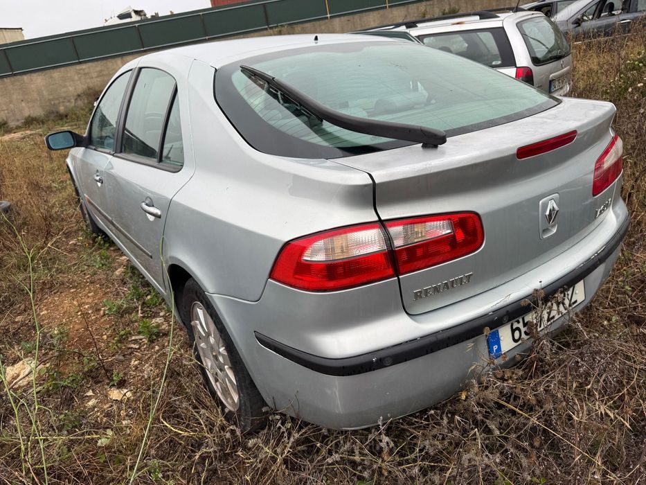 Renault Laguna 2 2002 a gasolina para peças