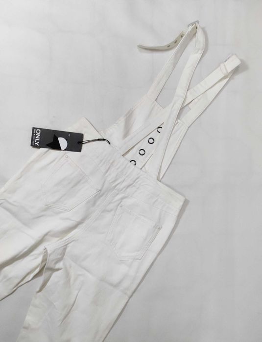 Spodnie jeans ogrodniczki kombinezon białe ecru ONLY S SP0148