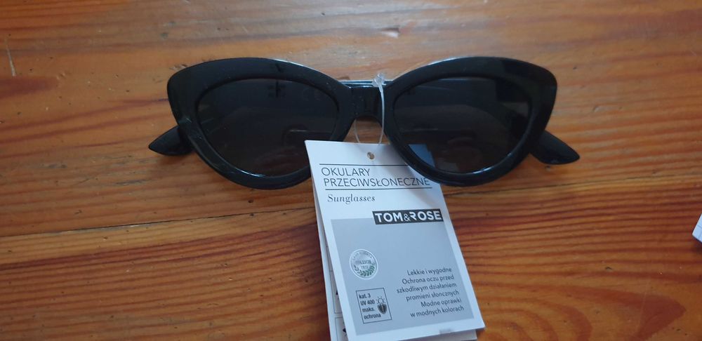 Okulary przeciwsłoneczne damskie