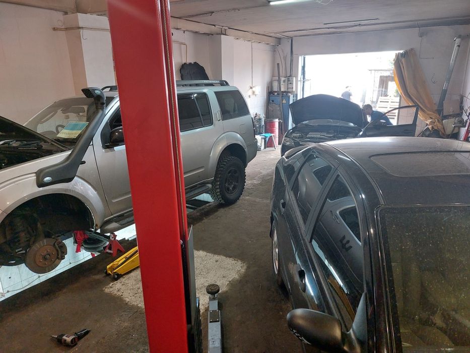 Сто на новых домах ,автосервис Харьков, Льва Ландау 32а