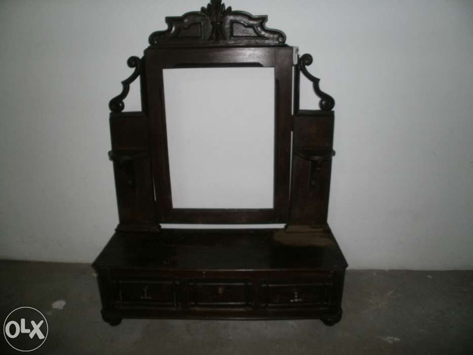 Toucador antigo para restauro