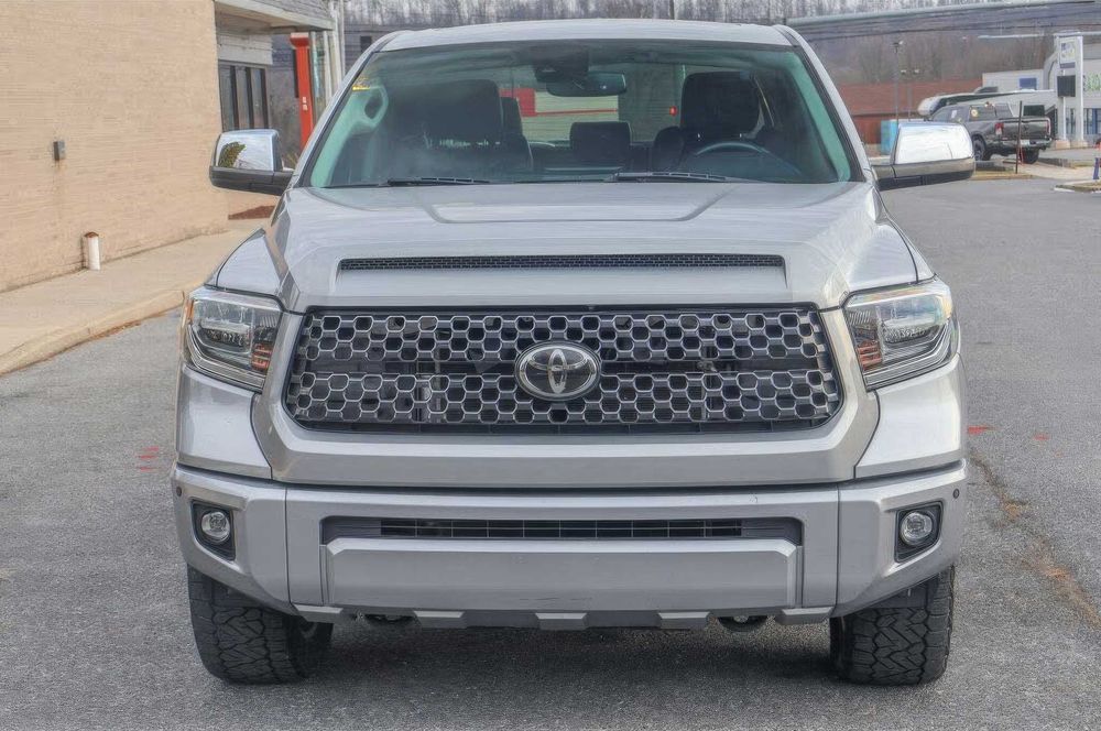 Toyota Tundra Platinum CrewMax      2019