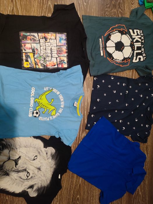 Продам чудові футболки на хлопчика 6-7 років, 122 см (9шт)
