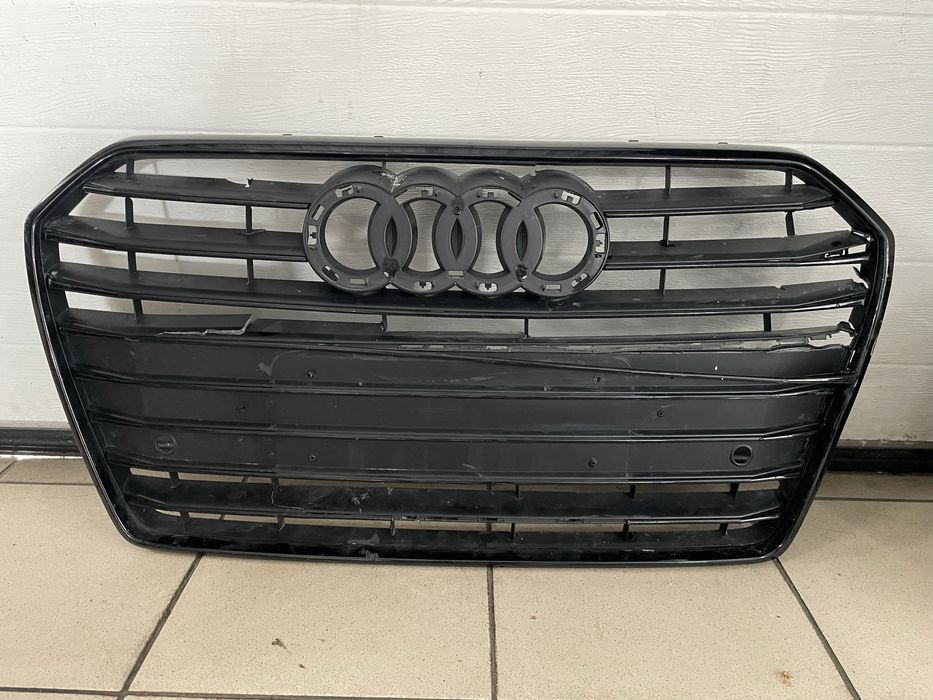 Ришітка Audi a6c7