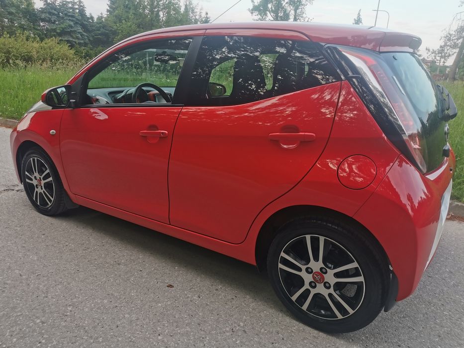 TOYOTA AYGO, 2014R,998cm, Wersja X  play, Klimatyzacja, Kamera cofania