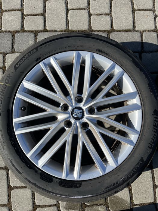 Alufelgi 5x112 18 cali Seat Ateca Leon Altea Vw Tiguan opony 225/50/18