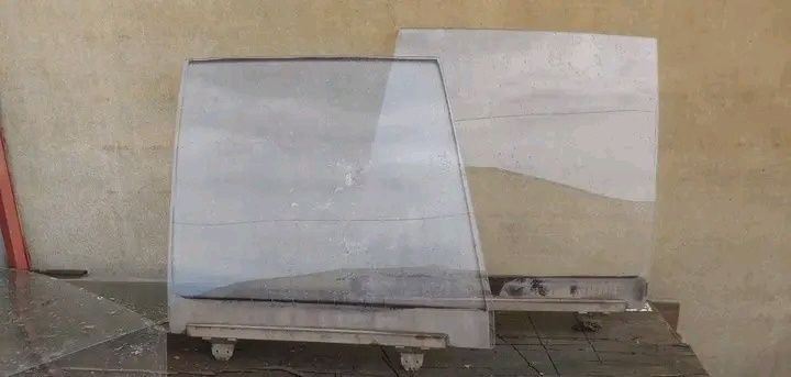 Скло опель рекорд є1