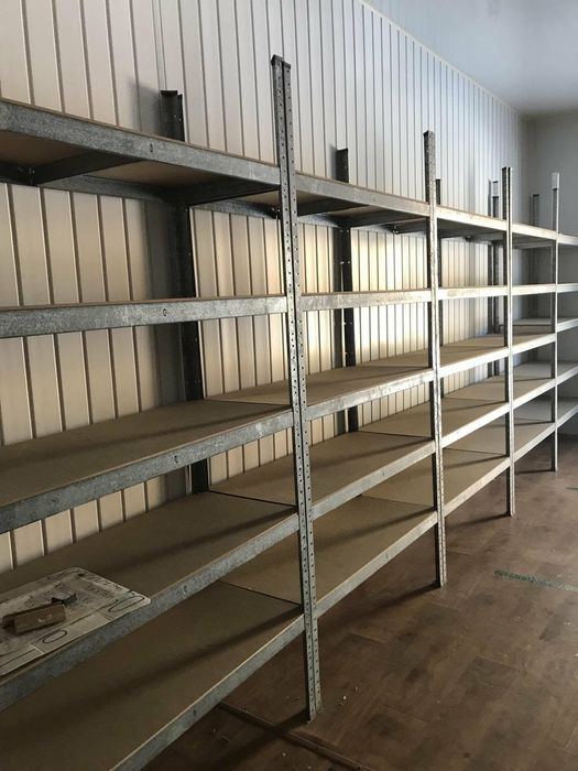 Стелажі (алюмінієві)