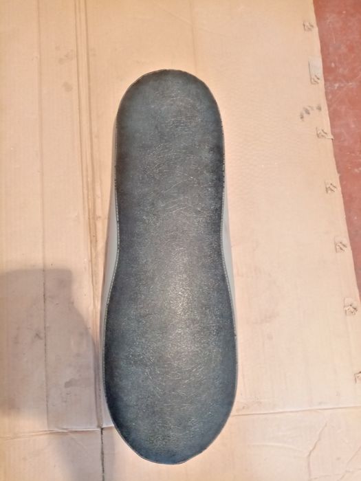 Продам  Седло Новое  Верховина