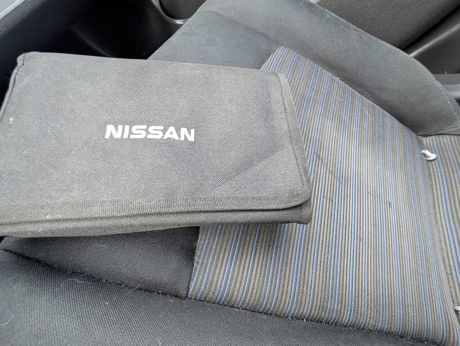 Nissan LEAF S      2019