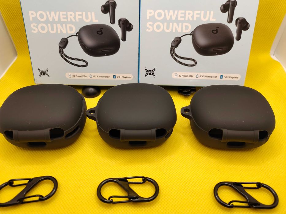 Чехол силиконовый на наушники Anker Soundcore P20i / R50i + карабин!