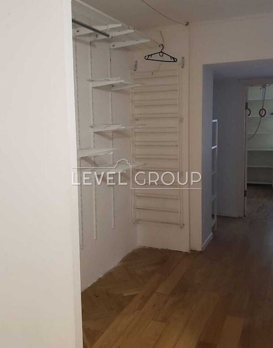 Продаж трикімнатної квартири вул. Радченка 4 Солом'янський