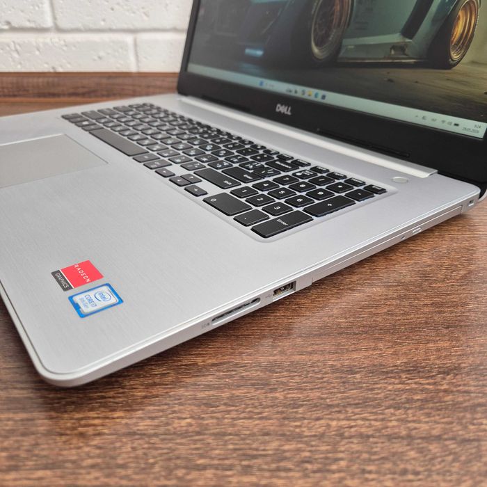 Ноутбук Dell Inspiron 5770 17.3" | Intel Core i7-8550U | 16 GB | SSD 256 + 2TB HDD | AMD 4GB