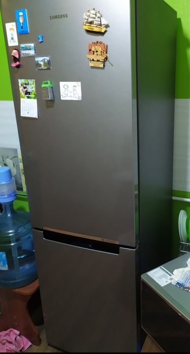 Продам холодильник Samsung ноуфрост