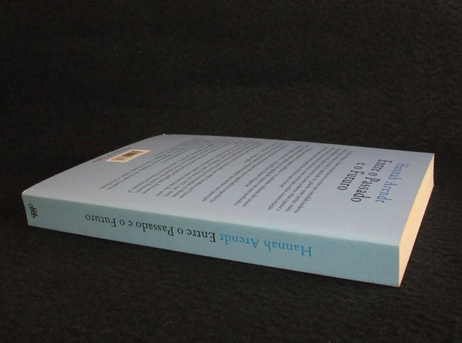 Livro Entre o Passado e o Futuro Hannah Arendt
