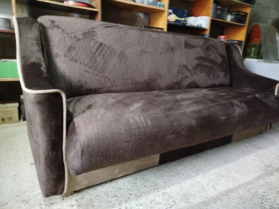 Продам диван двоспальний