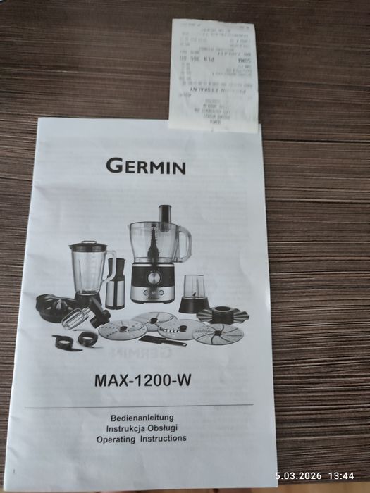 Robot kuchenny wielofunkcyjny