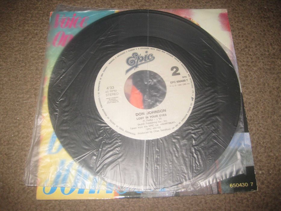 Vinil Single 45 rpm do Don Johnson "Voice On A Hotline"