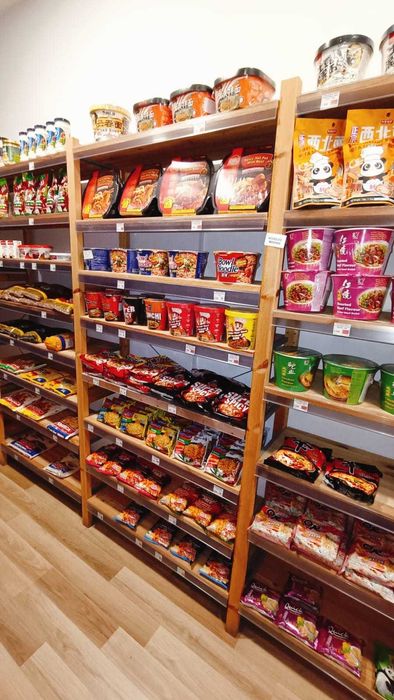 Estante Pinho 4 Prateleiras (179cm - 83cm Largura 30cm Profundidade)