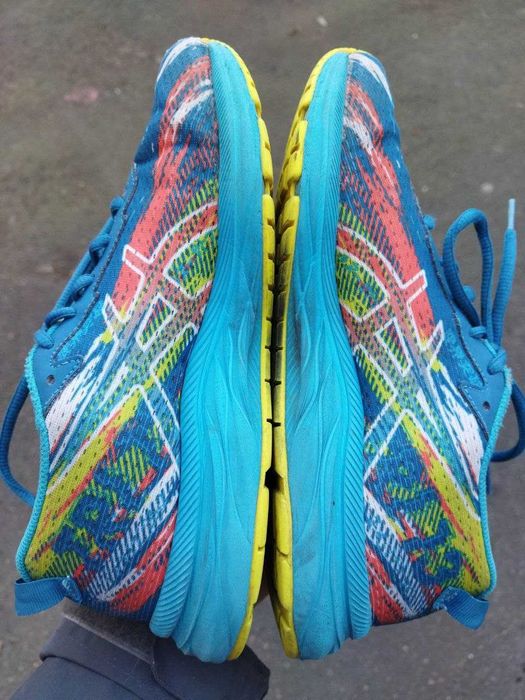 23,5 см дитячі кросівки Asics Gel-Noosa TRI 13 GS кроссовки детские