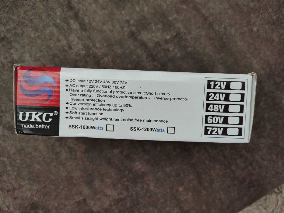 Автомобильный инвертор UKC 1000W преобразует 12V постоянного тока от аккумулятора в 220V