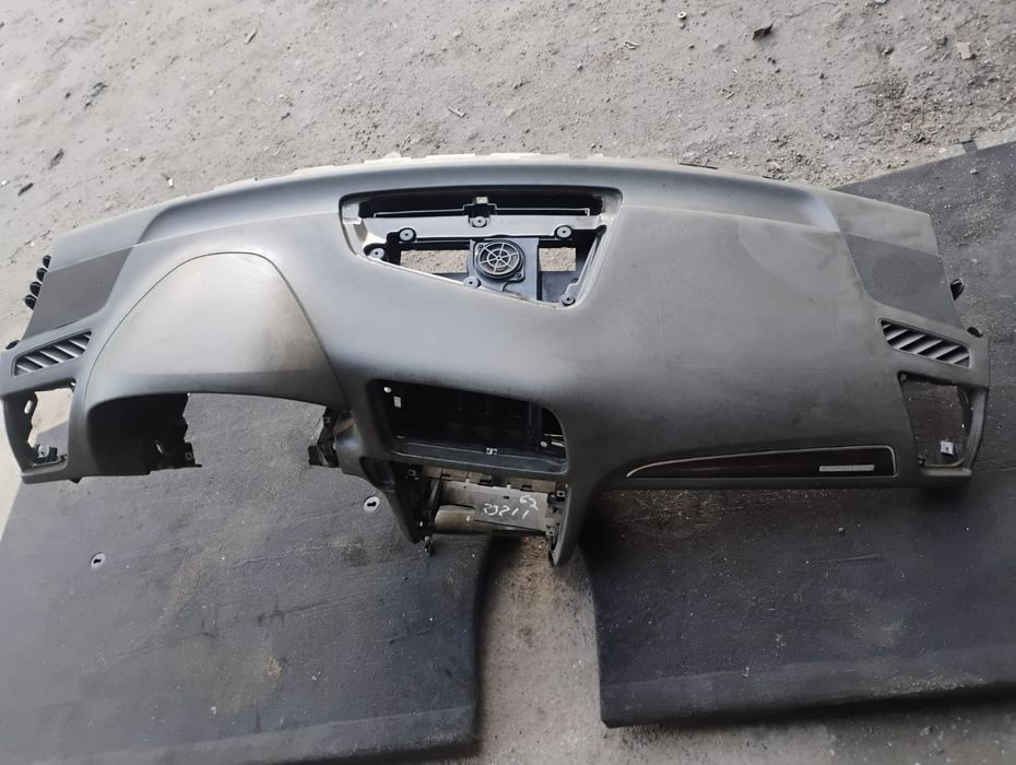 Deska konsola Kokpit Audi Q5 8R Europa  Oryginał