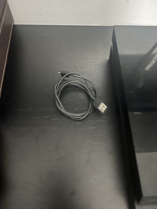 Playstation 4 otimo estado